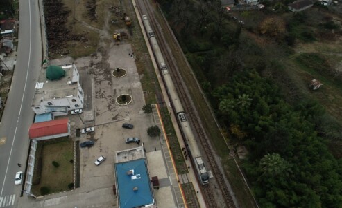 نقشه برداری با تجهیزات نقشه برداری حرفه ایی و نقشه بردار متخصص